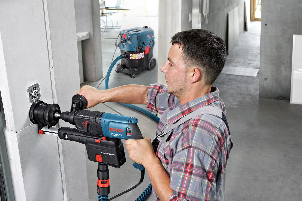 Bosch Professional GAS 35 M AFC - Aspirador seco/húmedo (254 mbar, depósito 35 l, clase polvo M, manguera antiestática 5m)