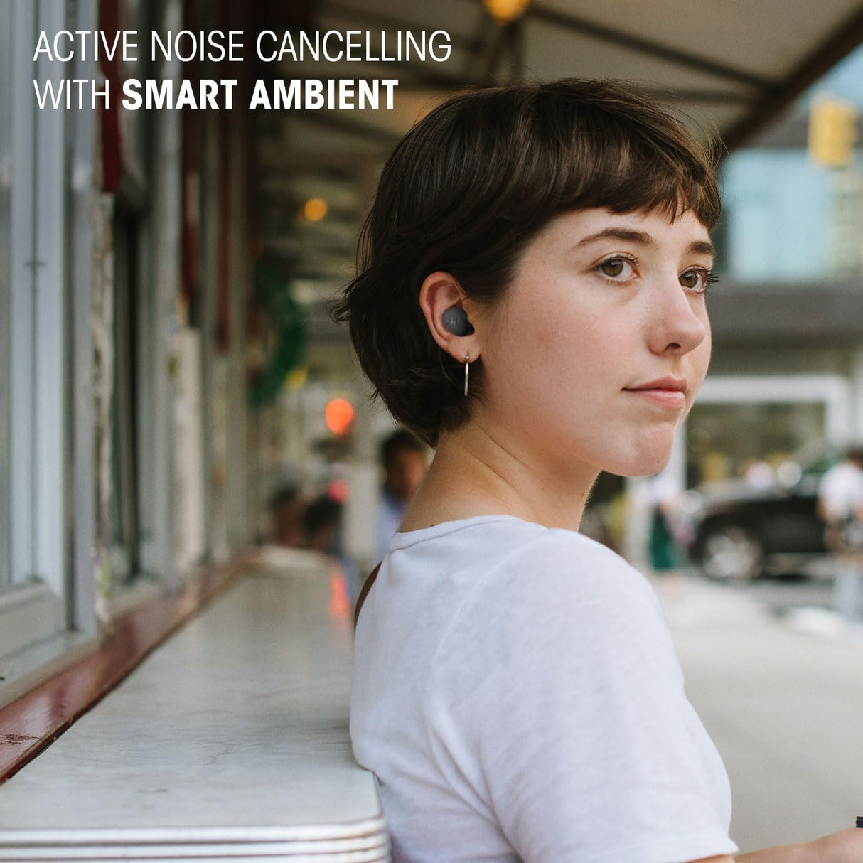 JBL Wave Buds 2, Auriculares True Wireless con cancelación de Ruido Activa, Bluetooth, hasta 40 hrs de autonomía, Sonido Pure Bass, Smart Ambient, conexión multipunto, Blanco