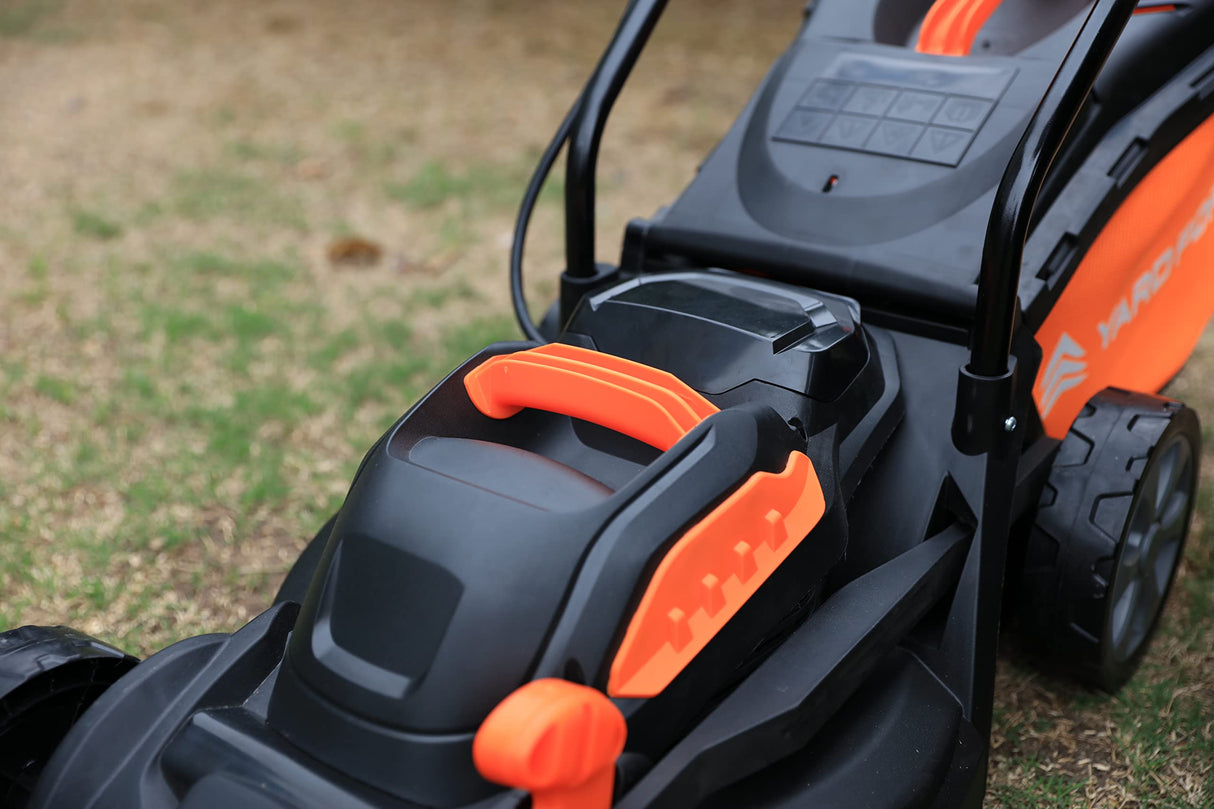 Yard Force Cortacésped LM C33 con batería de 20 V/4,0 Ah, Ancho de Corte Aprox. 33 cm, Altura de Corte Regulable 20 – 60 mm, con Saco híbrido de 30 litros, Incluye batería y Cargador