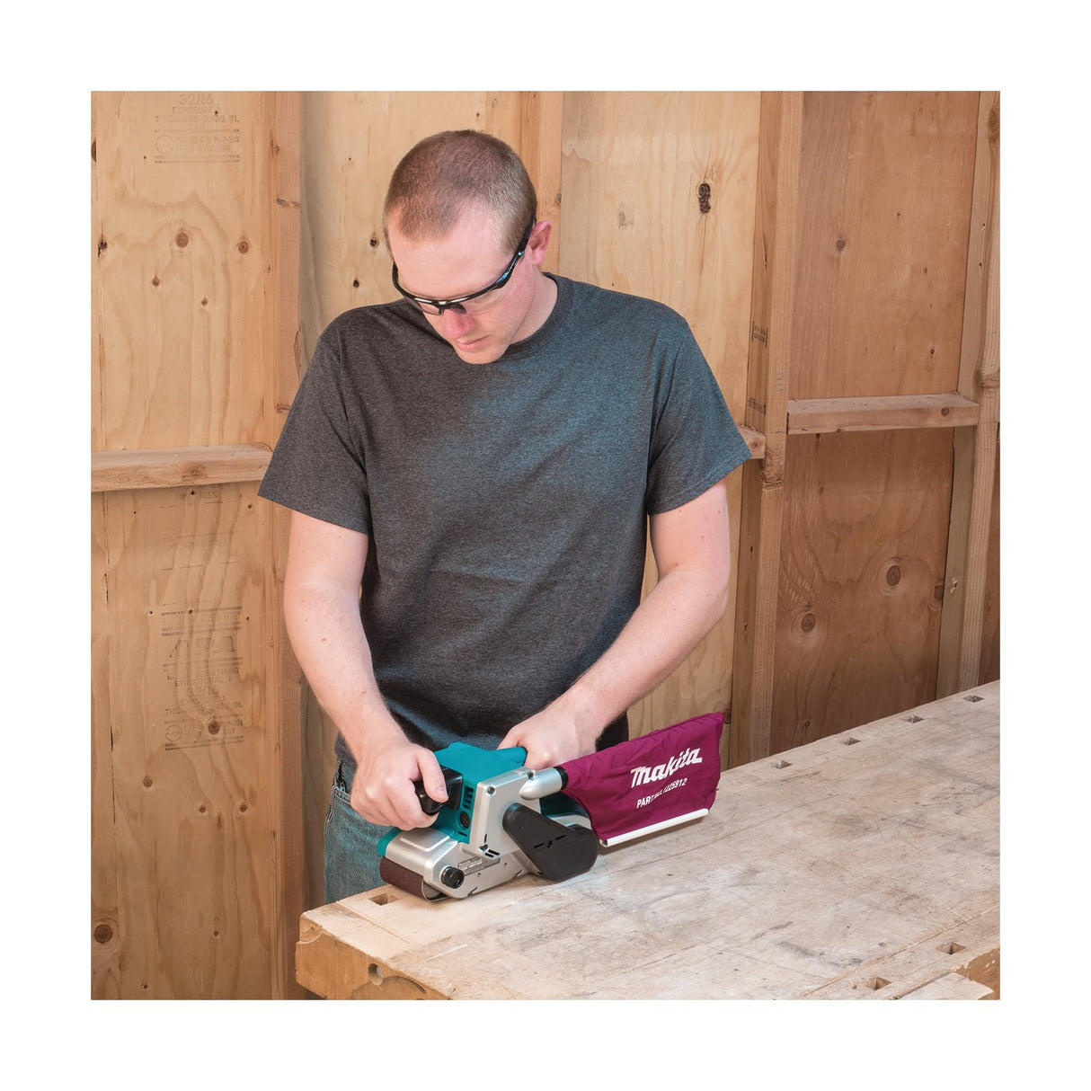 Makita 9903 - Lijadora De Banda 76X533Mm