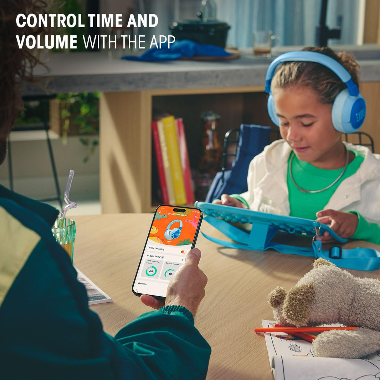 JBL Junior 470 NC, Auriculares supraaurales e inalámbricos para niños, Bluetooth, cancelación Activa de Ruido, volúmen hasta 85 dB, 50 hrs de batería, Set de Pegatinas, diseño Plegable, Azul