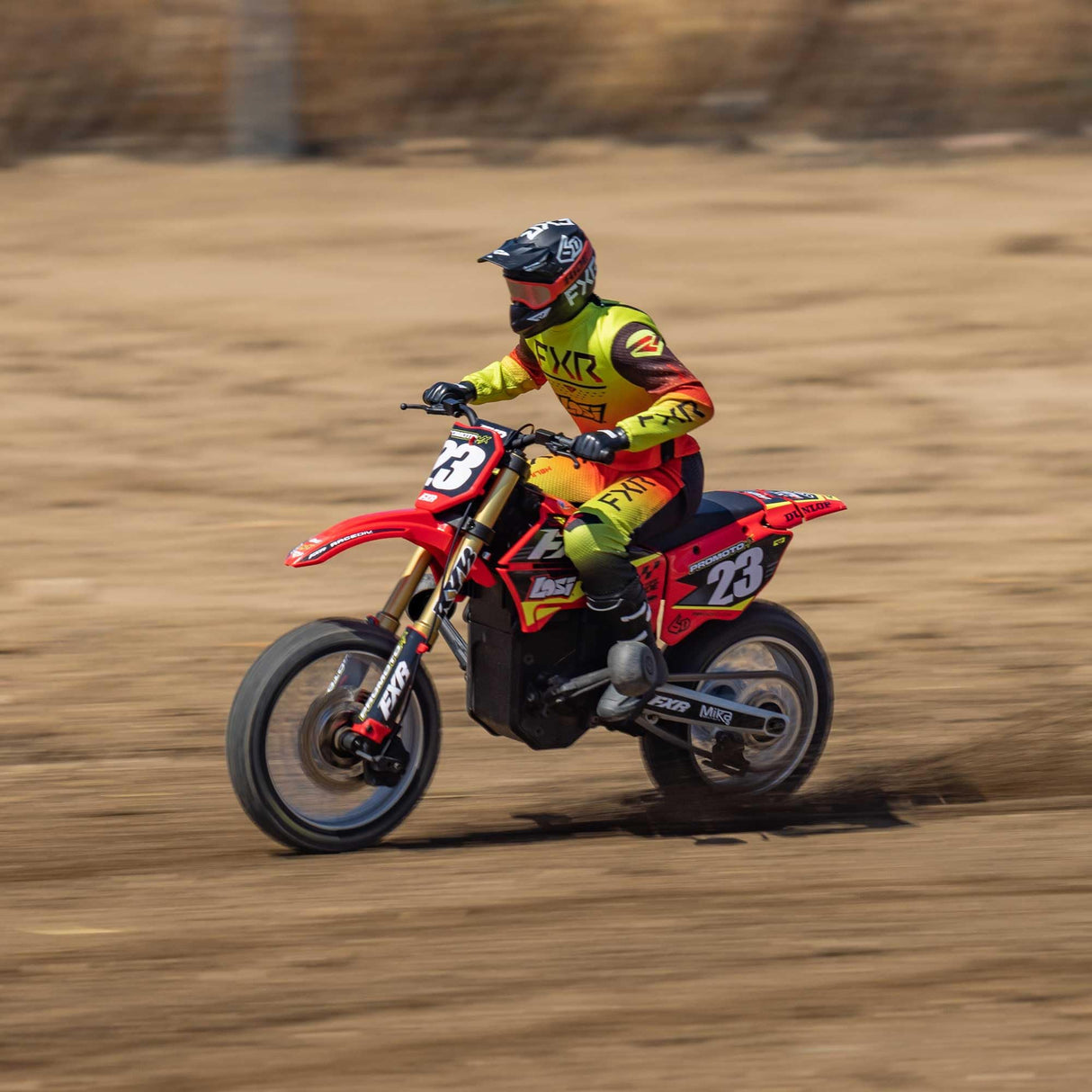 LOSI RC Promoto-MX 1/4 Motorcycle RTR (Battery and Charger Not Included), FXR, LOS06000T1, Red