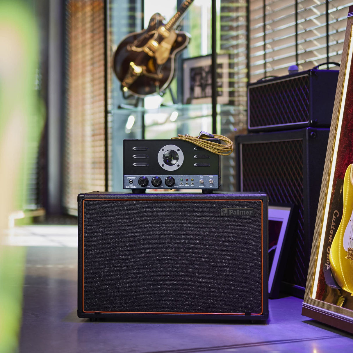 Palmer CAB 212 X V30 - Caja de altavoces para guitarra con Celestion Vintage 30, 2 x 12, cierre trasero