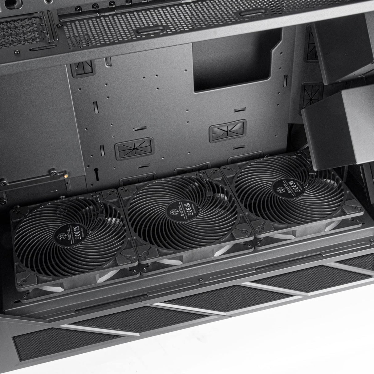 SilverStone Technology, SST-ALF2B-G, Acepta hasta Placas Base XL-ATX y SSI-EEB, Negro