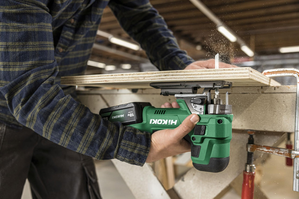 HiKOKI Accu Decoupeerzaag 18V-135 mm - Exclusief accu's en lader