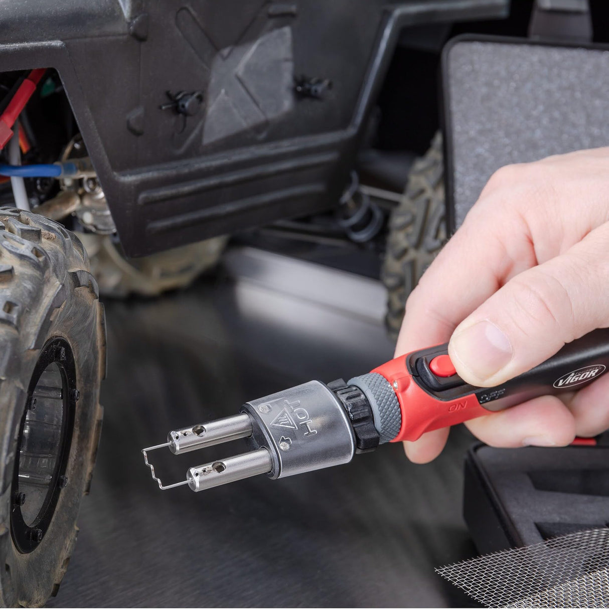 VIGOR Kit de reparación de plástico, 134 Piezas V3551N, 50 W, para Reparaciones rápidas y estables, Grapas de Acero Inoxidable, Varillas de Soldadura y Rejillas de Refuerzo