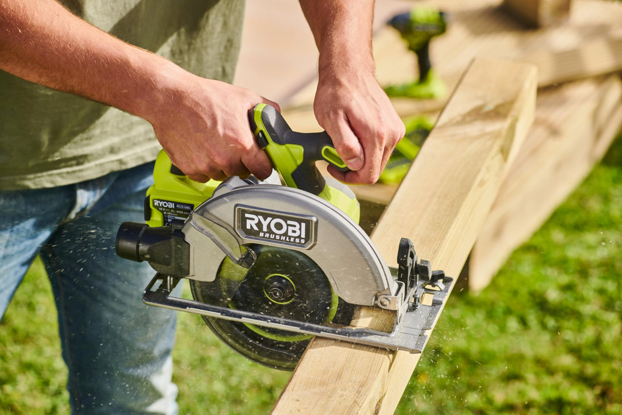 Ryobi RCS18BL-0 18V ONE+ - Sierra circular inalámbrica sin escobillas de 184 mm (herramienta desnuda)