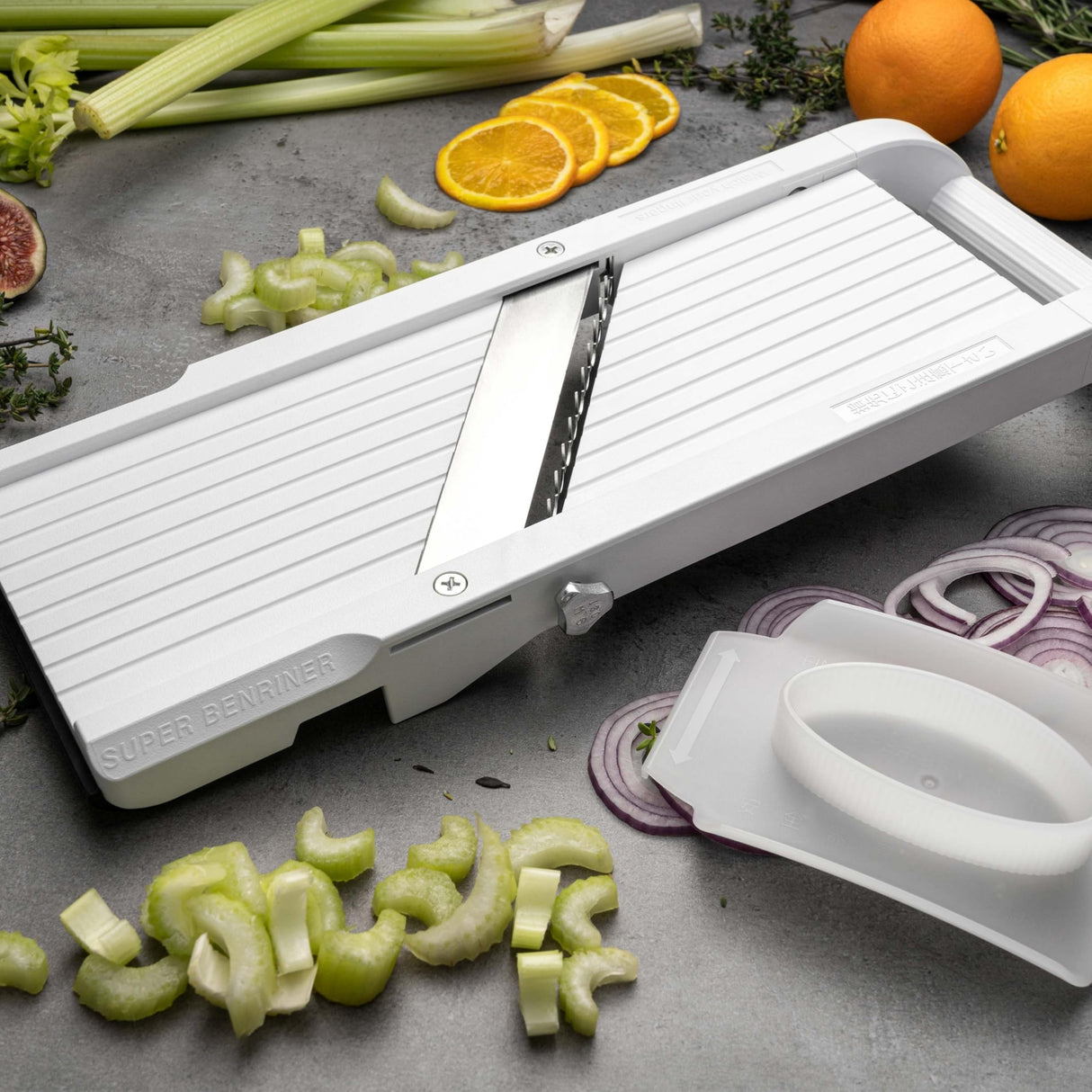 Benriner BN-64W-1 Mandolina Cortadora Para Verduras, Plástico ABS, 3 Cuchillas Intercambiables, Blanca, Clásica