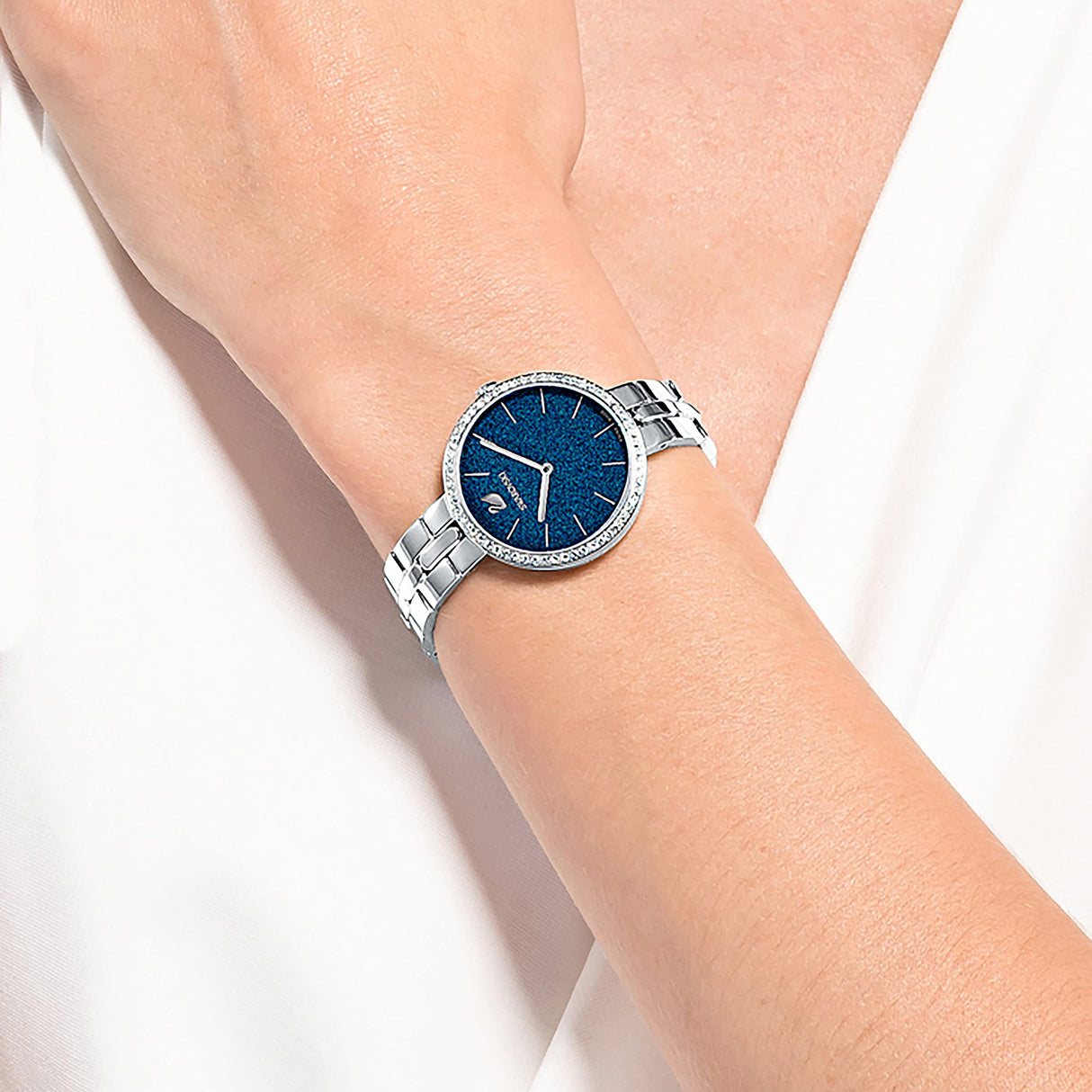 Swarovski Reloj Cosmopolitan, Brazalete de metal, Azul, Acero inoxidable