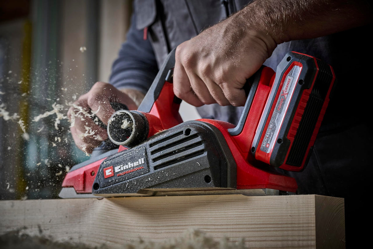 Einhell Professional Depilo manual con batería TP-PL 18/3 Li BL-Solo Power X-Change (18V, sin escobillas, ancho de cepillado de 82 mm, ancho de viruta hasta 3 mm, eje de cuchilla, zapata, sin batería)