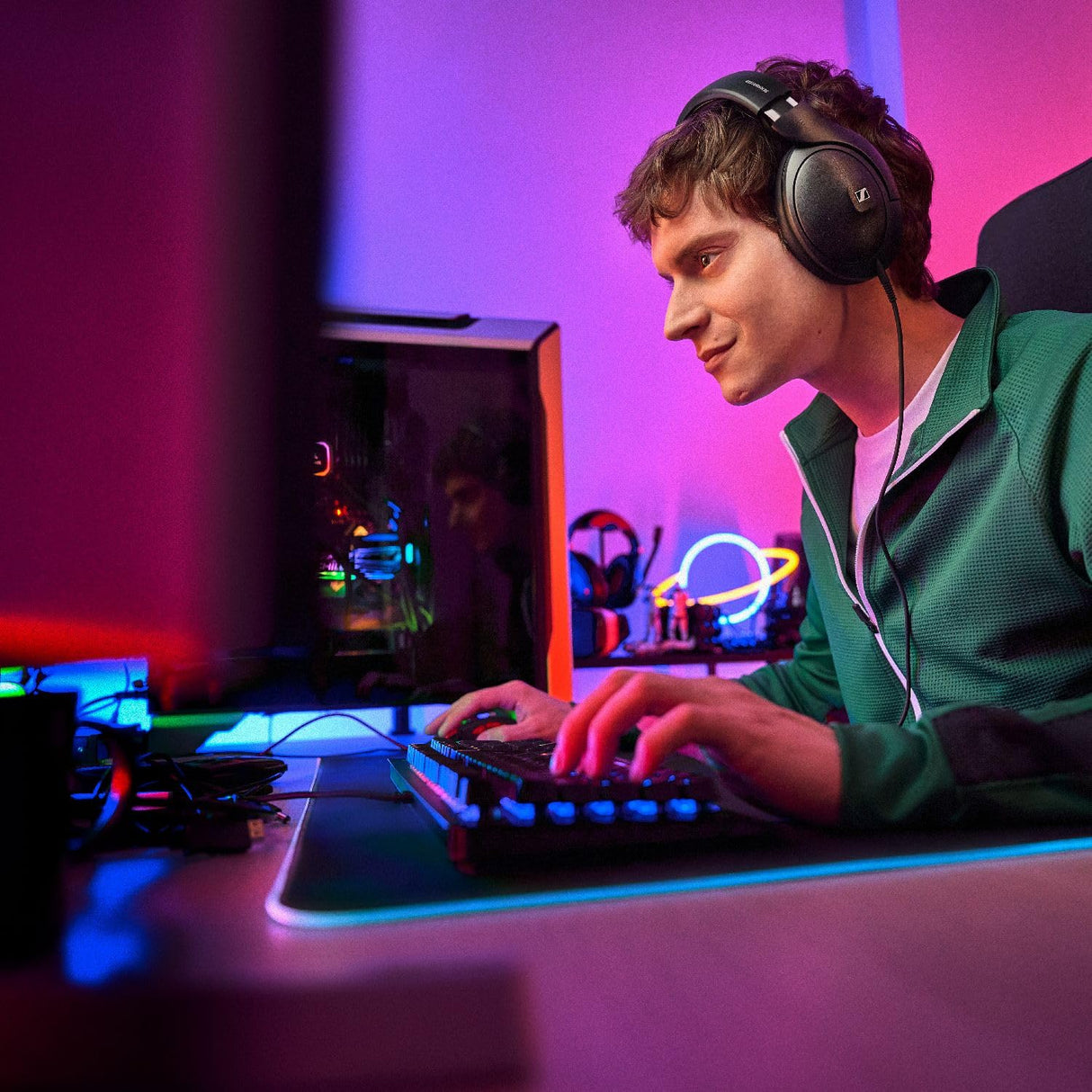 Sennheiser HD 620S Auriculares - Sonido estéreo audiófilo prémium con Imagen Espacial Similar a la de un Altavoz y Entorno optimizado para una Escucha Envolvente - con Cable