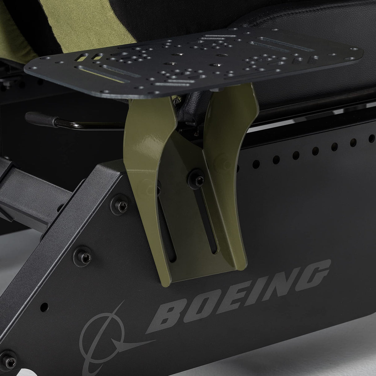 Next Level Racing Flight Simulator: Boeing Military Edition