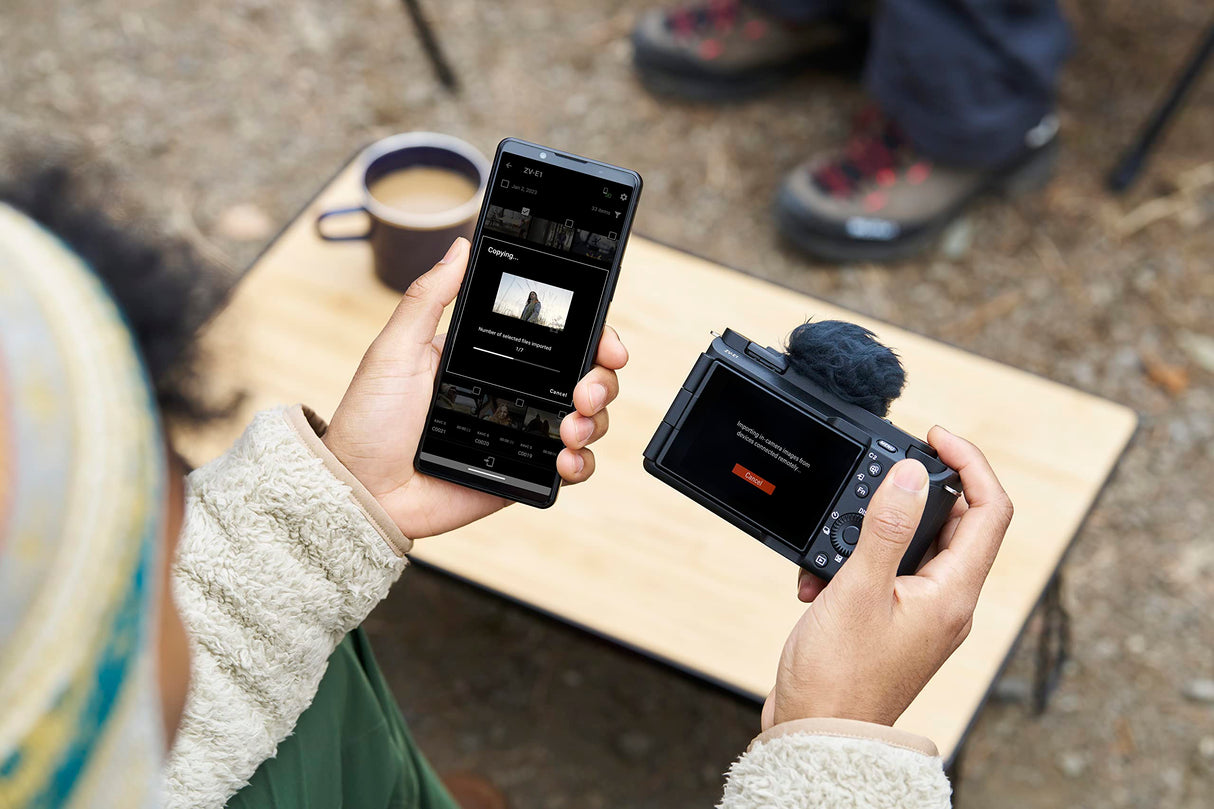 Sony ZV-E1, Cámara vlogging mirrorless full-frame de objetivo intercambiable (compacta y ligera, 4K 60p, 12.2 MP, sistema de estabilización de 5 ejes y digital, gran capacidad de batería)