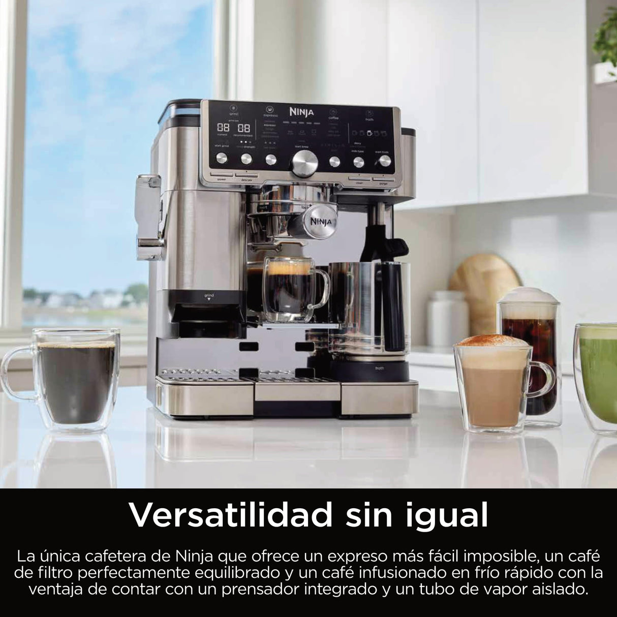 Ninja Luxe Pro Cafetera 3 en 1 para latte, cappuccino, cold brew y espresso con molinillo y espumador de leche integrados, fácil de usar y 5 preajustes automáticos de espuma, plata, ES701EU