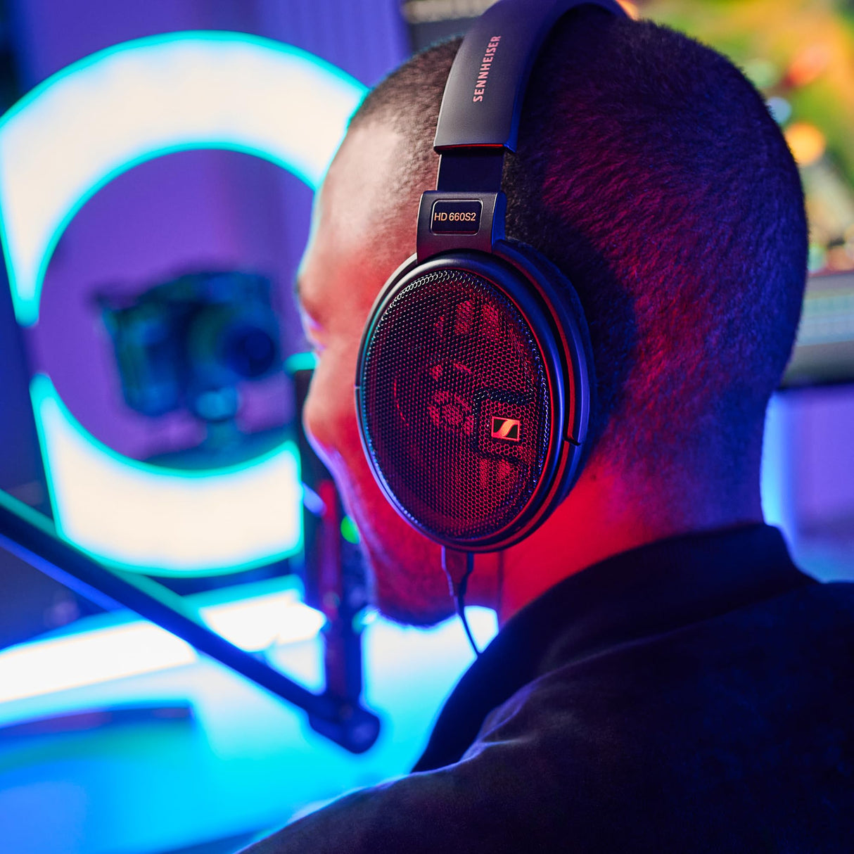 Sennheiser HD 660S2 Auriculares estéreo audiófilos con Cable con subgraves Profundos, Sonido Envolvente optimizado, Flujo de Aire del transductor, Sistema magnético ventilado y Bobina de Voz, Negro