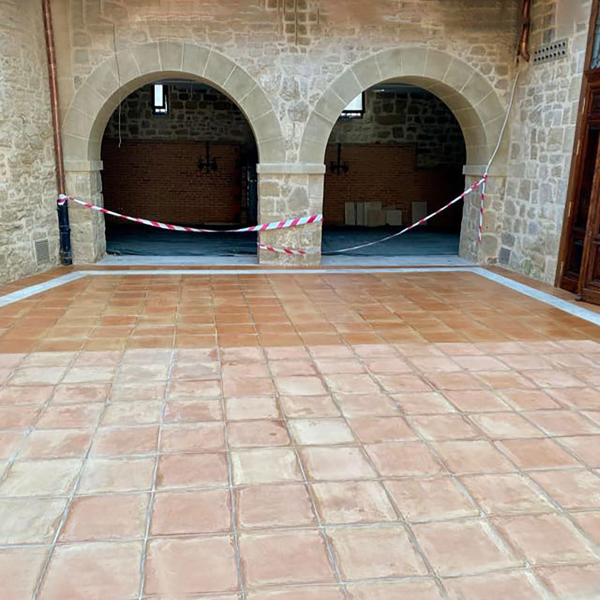 MONESTIR MITROL WET PROTECTOR ANTIMANCHA EXTERIORES EFECTO MOJADO 10L MONESTIR
