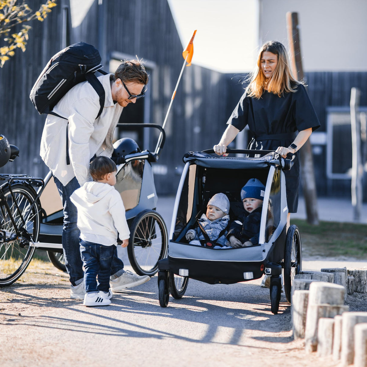 Thule, Courier, Remolque De 2 Plazas para Bicicletas, BLU, U, Admirador Unisex