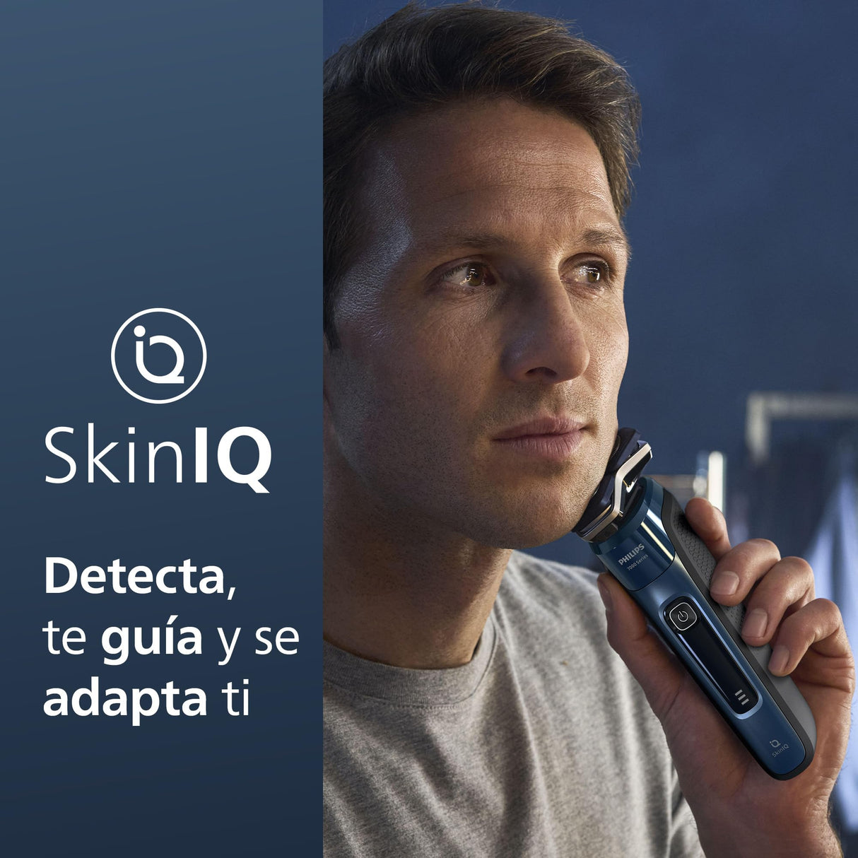Philips Serie 7000 Afeitadora Eléctrica Hombre, Máquina de Afeitar Barba con Recortadora, 60min de uso, En Seco y Húmedo, Recargable, Centro de Limpieza, Base Carga, 4 Cartuchos, S7885/63, Azul