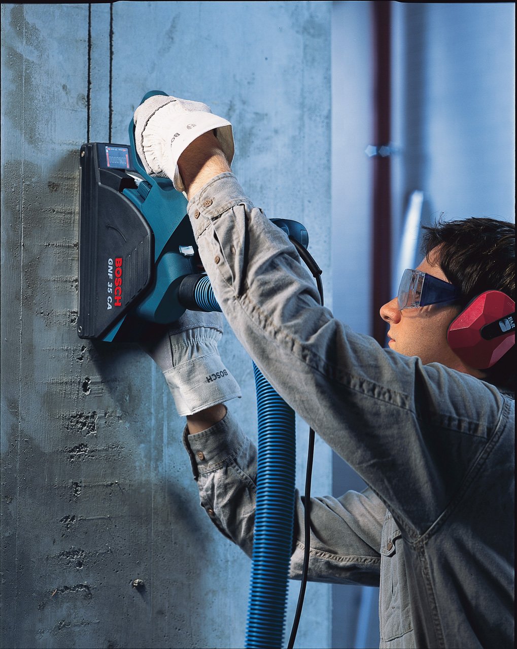 Bosch Professional GNF 35 CA - Rozadora eléctrica (1400 W, Ø del disco 150 mm, prof. 35 mm, en maletín