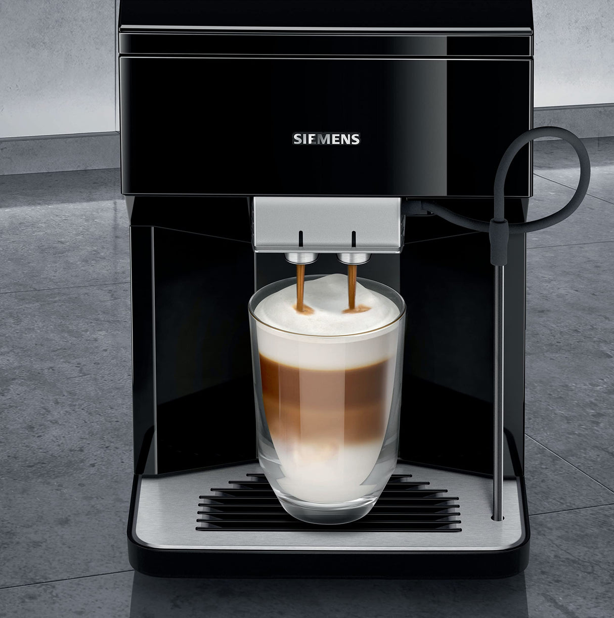 Siemens, cafetera totalmente automática, EQ500, con pantalla TFT, depósitos para café en grano o molido, iAroma System, TP503R09