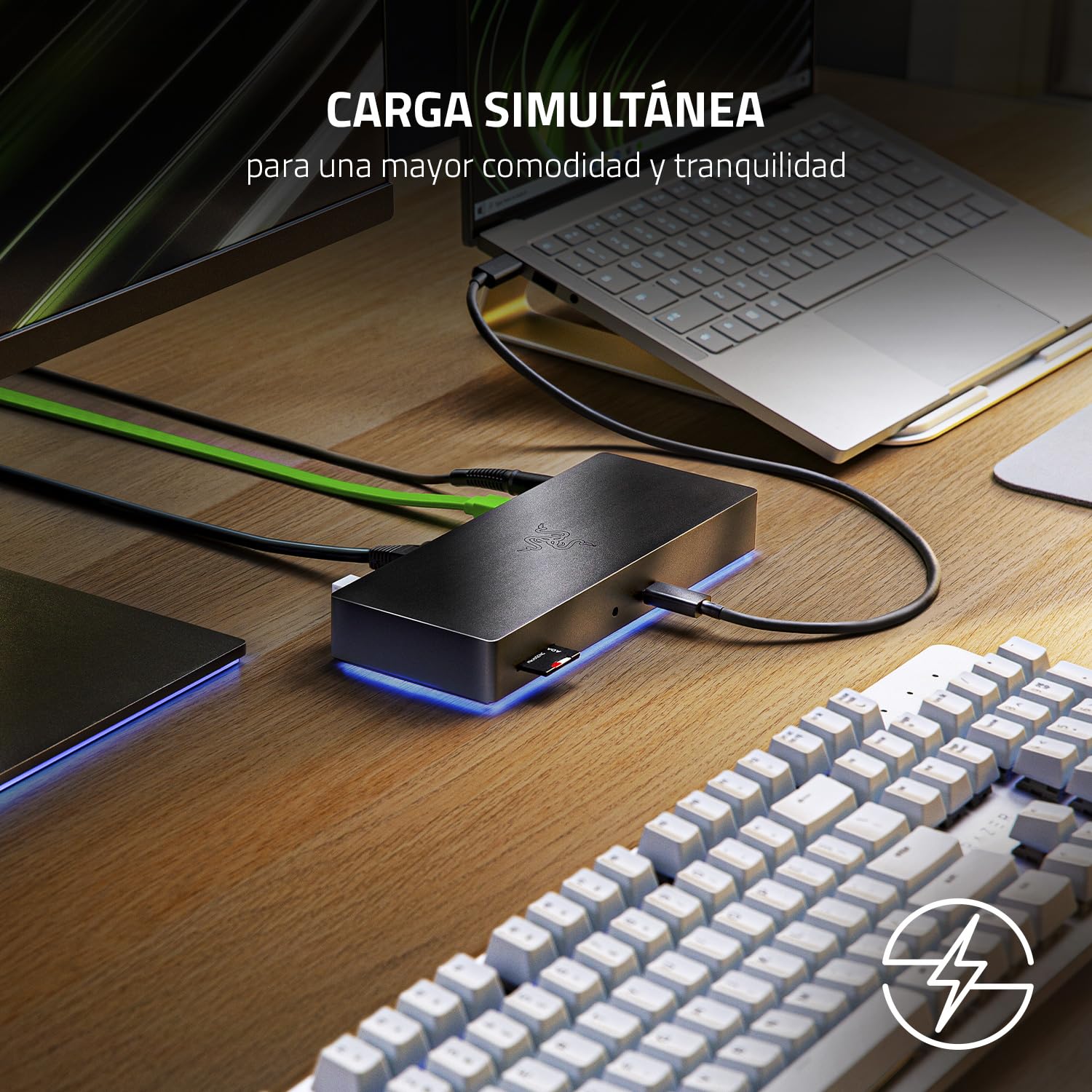 Razer Thunderbolt 4 Dock Chroma - Hub Premium con iluminación RGB para Windows y Mac (10 puertos en uno, salida a Dos monitores 4K o un monitor 8K) Negro
