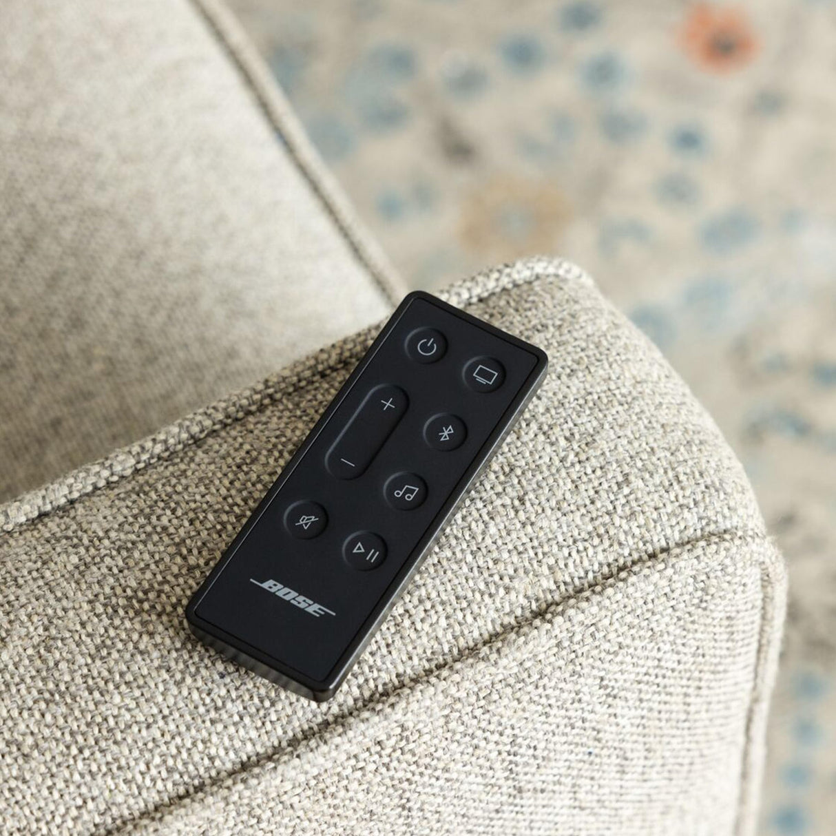 Bose Barra de Sonido Inteligente Dolby Atmos, Altavoz de Barra de Sonido Bluetooth con Control por Voz y Amazon Alexa Integrado, Funciona con Google Assistant, Negro