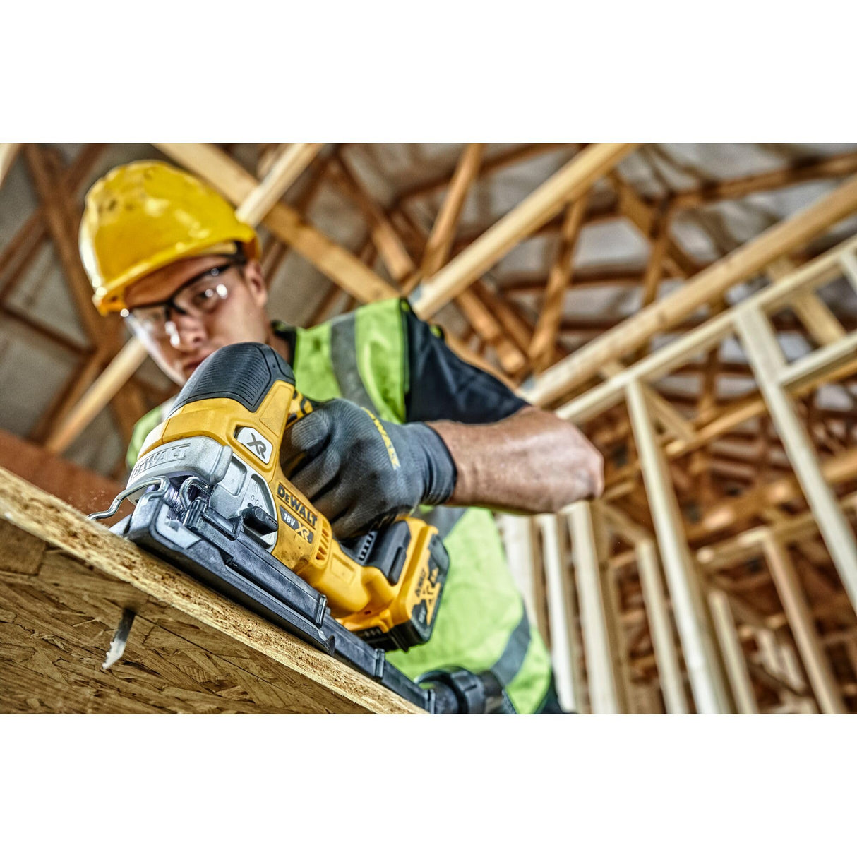 DeWalt DCS334N-XJ Sierra de Calar, sin Escobillas XR 18V, sin Cargador/Batería