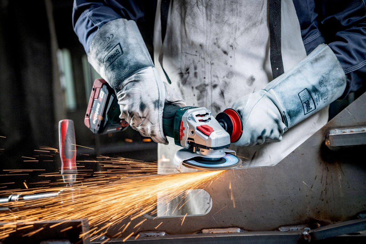 metabo Amoladora angular inalámbrica WB 18 LTX BL 15-125 Quick – 18 V, 125 mm, 10.000 rpm – Sin escobillas, con tuerca de liberación rápida, freno y protección contra sobrecarga, inalámbrica y potente