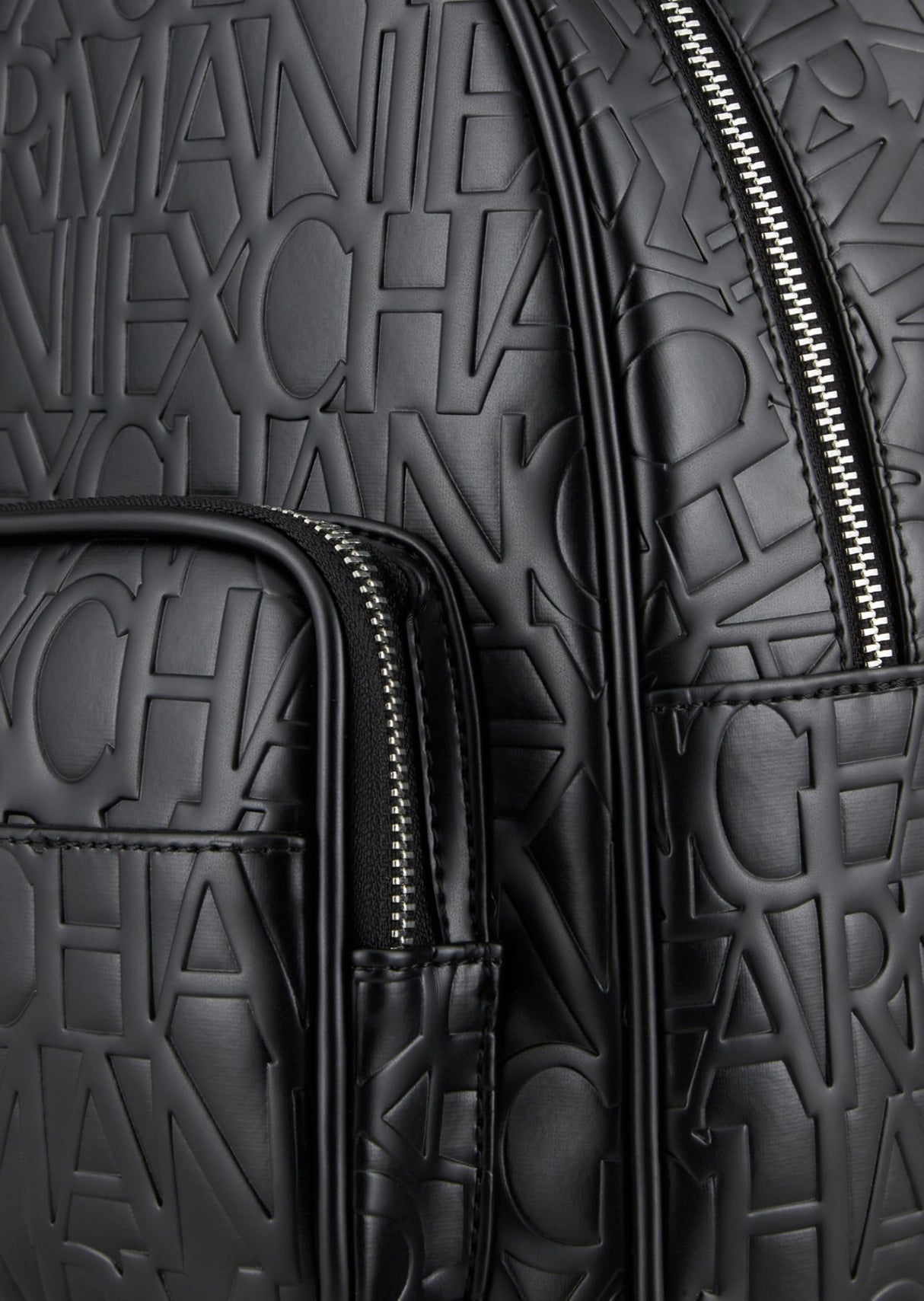 Armani Exchange Essential, Liz, Big Zipped Frontal Pocket, Logo Pattern, Bolsos para Mujer, Negro (Black), Talla única
