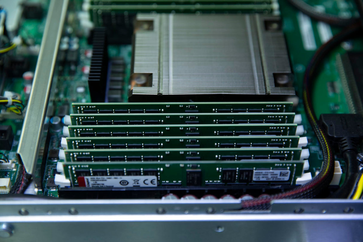 Kingston Memory DDR5 32GB 6400MT/s CL52 ECC Reg DIMM 2RX8 Memoria de Servidor - KTD-PE564D8-32G