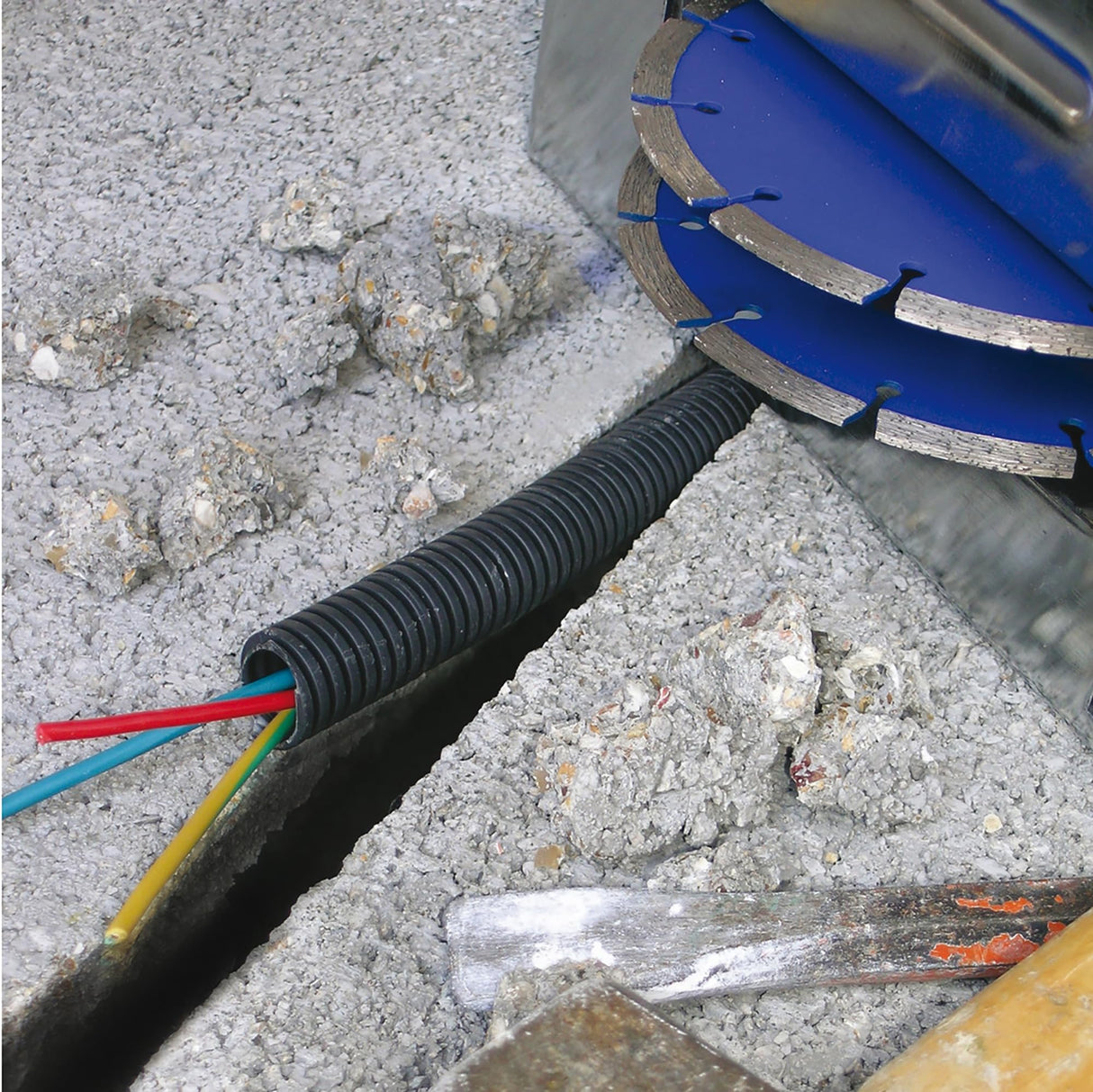 Fartools SC 150B Sierra circular (1600 W, 150 mm, diámetro del eje de 22,2 mm)