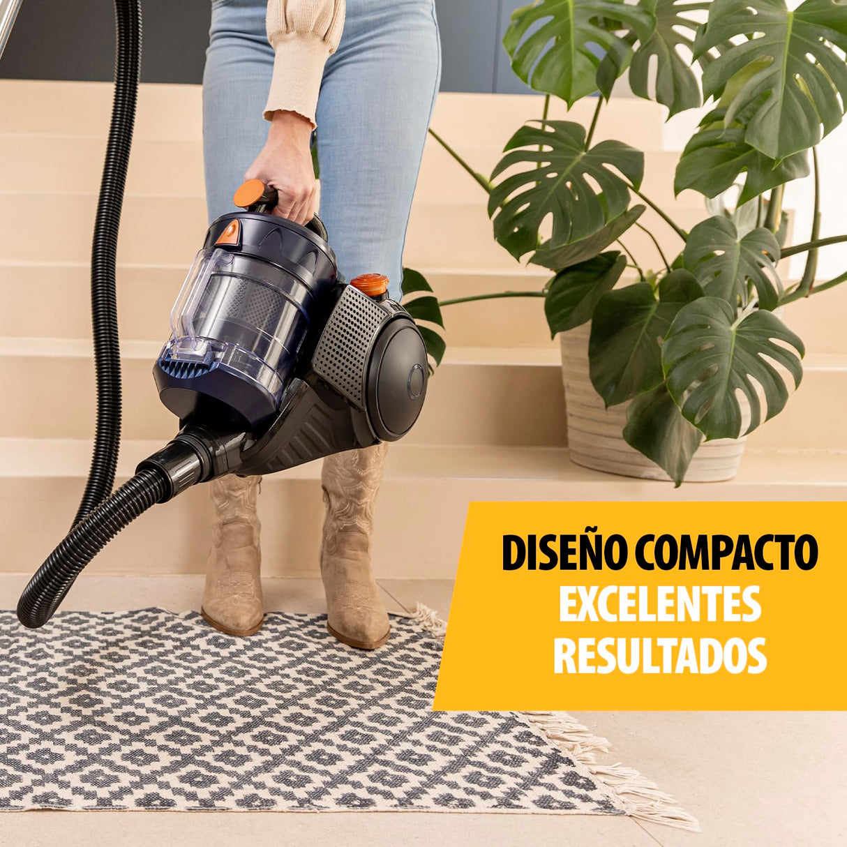 Aspirador Multi Ciclónico Tristar - Sin bolsa - Alcance 18 m - Volumen 2,8 L - Motor 700 W - Velocidad regulable - SZ-4135