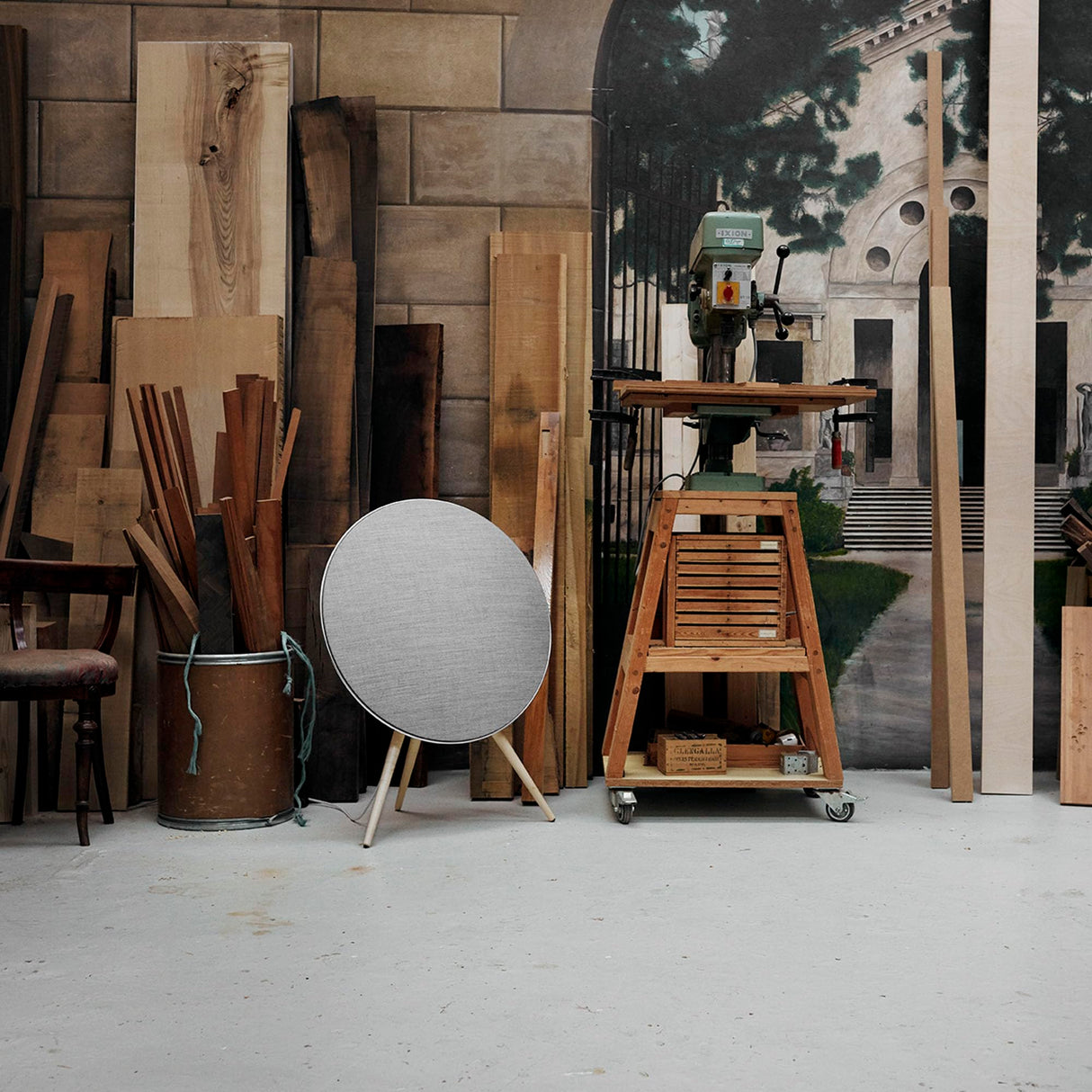 Bang & Olufsen Beosound A9 (5th Generation) - Iconic and Powerful Multiroom WiFi and Bluetooth Home Speaker with Active Room Compensation - Natural Aluminum