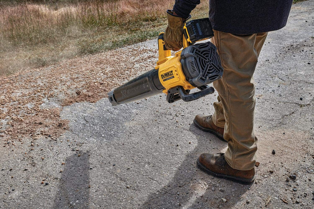 DEWALT DCMBL562P1-QW - Soplador axial sin escobillas XR 18V con 1 batería Li-Ion 5Ah