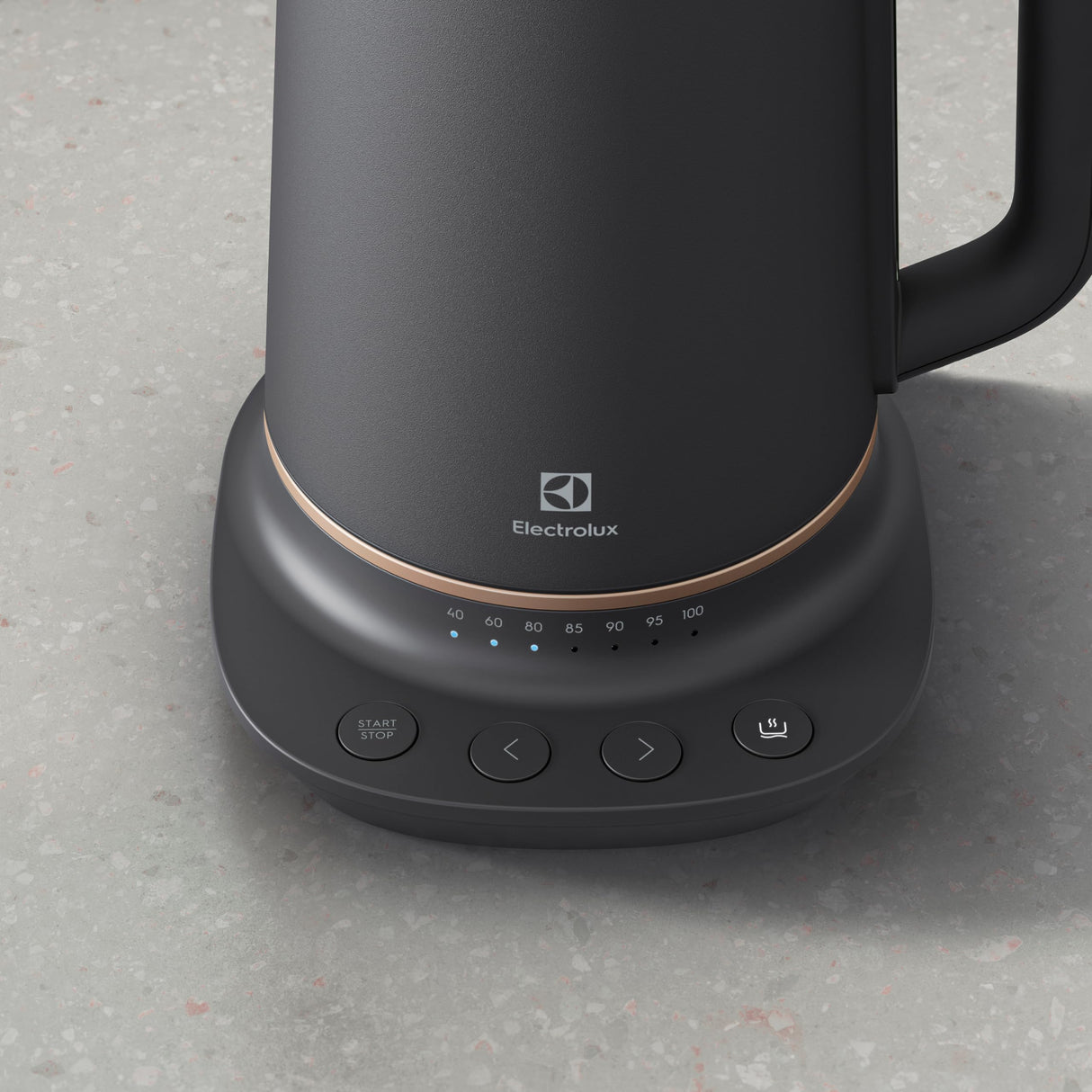 Electrolux 910 003 582 E7K16BP Hervidores, Acero inoxidable, 1.7 liters, Negro, Cobre