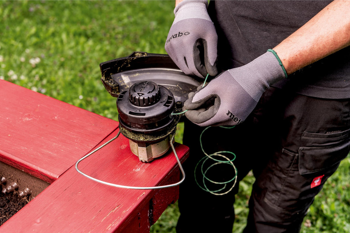 Metabo Recortadora Eléctrica de Césped a Batería 18V Ligera y Compacta con Motor Brushless y Cambio Rápido de Hilo