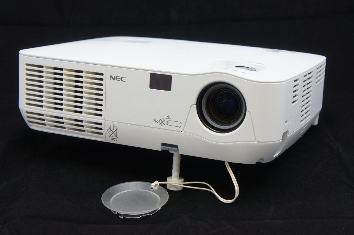 NEC NP215 - Proyector DLP, 2500 Lúmenes del ANSI, DLP, XGA 1024x768, 2000:1, 21.83 - 24 mm, 50 - 120 Hz