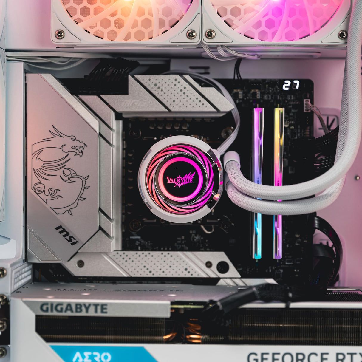 Valkyrie Jarn 240 ARGB (240mm, Blanco)