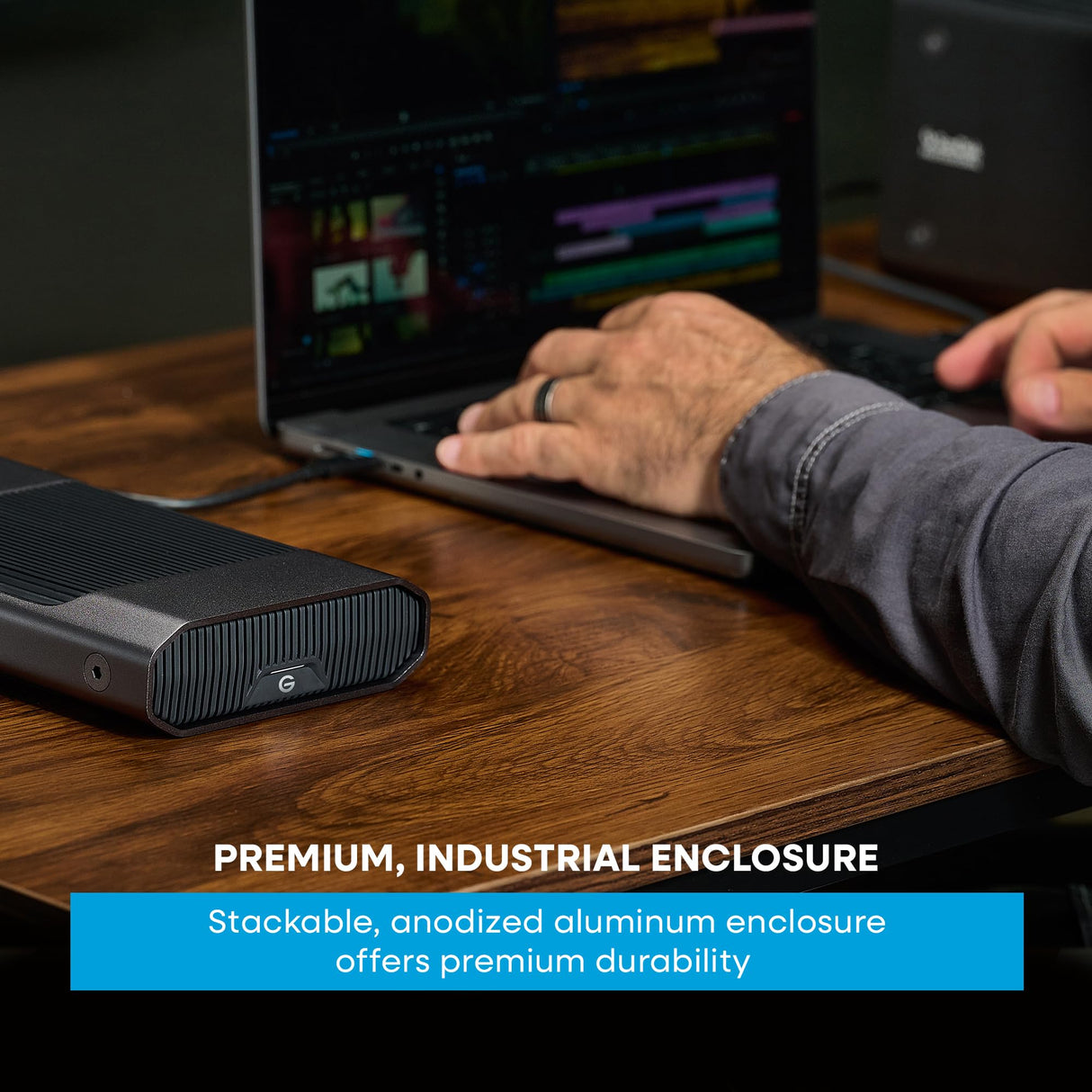 SanDisk Professional G-Drive 12TB Enterprise Class Desktop external Hard Drive, HDD up to 250 MB/s, USB-C (5Gbps), USB-C (USB 3.2 Gen 2), 7200 RPM Ultrastar, fast backup, Premium, Industrial enclosure