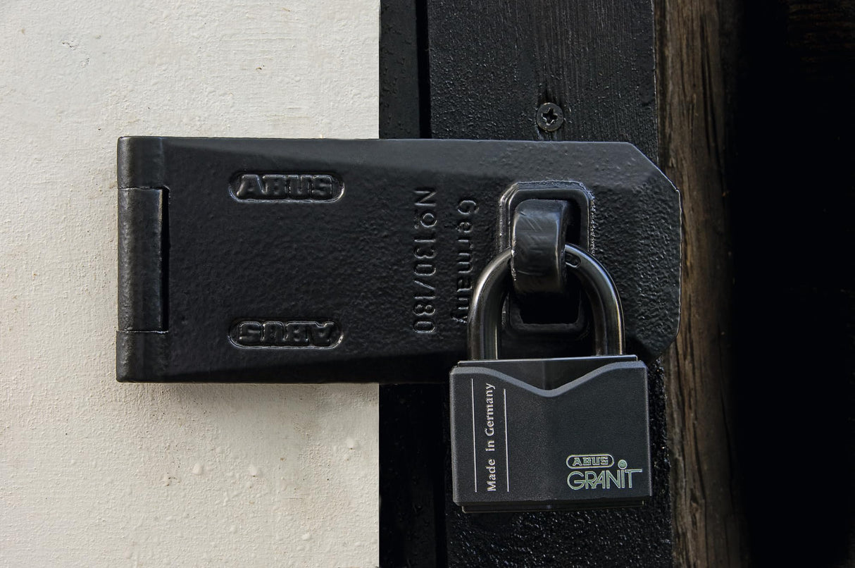 ABUS 79161 - Candado de granito 37RK/70 SZP Premium para altas exigencias – Mayor protección – Nivel de seguridad 10 – Incluye 2 llaves y tarjeta de seguridad – Negro – 79161