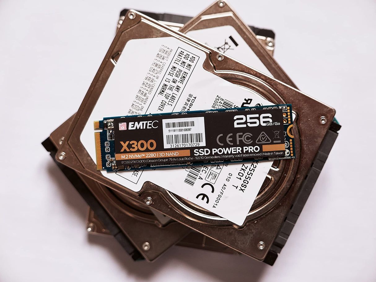 Emtec ECSSD1TX300 - Unidad de Estado sólido Interno 3.0 NVMe Serie X300 Power Pro 3D NAND (1 TB)