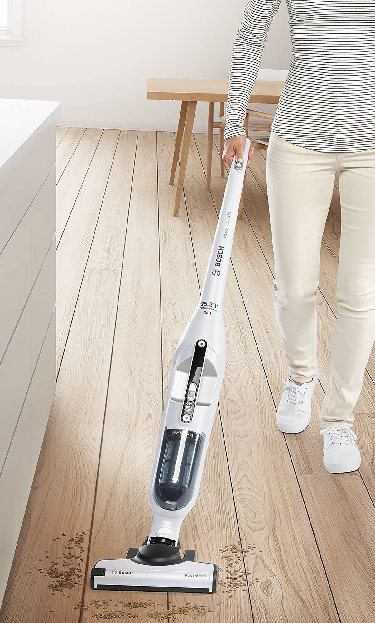 Bosch Flexxo Serie | 4 BBH32551 - Aspirador sin cable y de mano, de 25.2V con accesorios integrados, color blanco