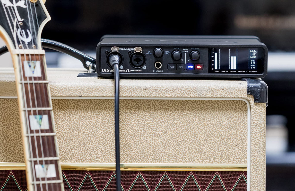 MOTU - UltraLite-mk5 18x22 interfaz de audio USB