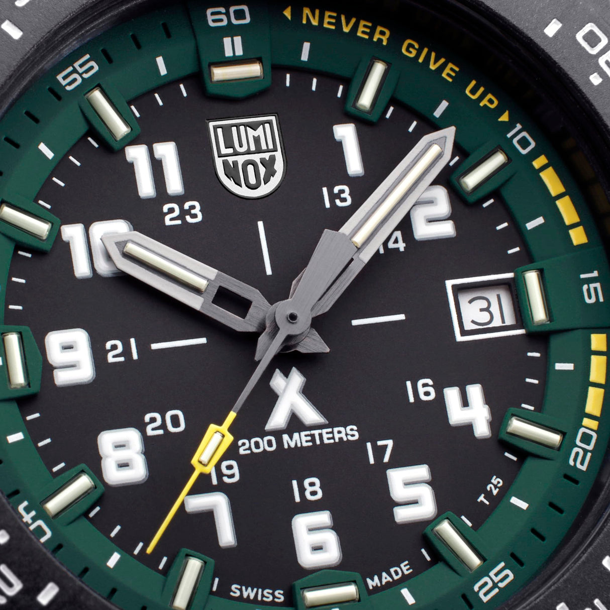 Luminox Reloj Analógico para Hombres de Cuarzo Suizo con Correa en Caucho XB.3735