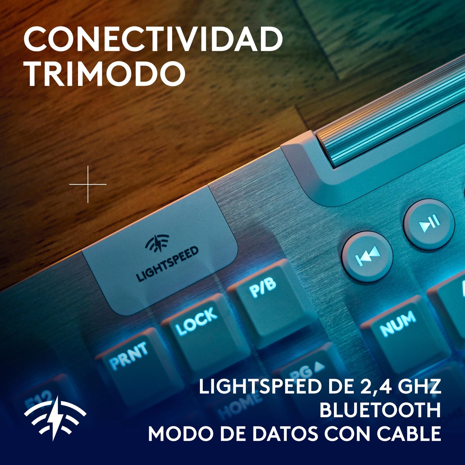 Logitech G G915 X LIGHTSPEED Teclado para gaming inalámbrico de perfil bajo, teclas de PBT de doble moldeado, elegante acabado en aluminio, interruptores táctiles marrones GL,PC/Mac,QWERTY US - Blanco