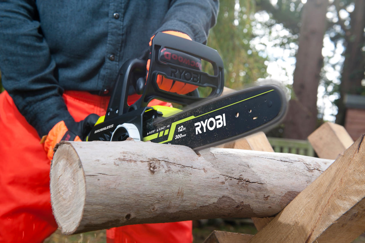 RYOBI - Motosierra Eléctrica Sin Cable a Batería 18V ONE+ Motor Brushless - Guía 30cm - Usos Regulares y Domésticos, Pequeña Poda, Producción de Leña - OCS1830