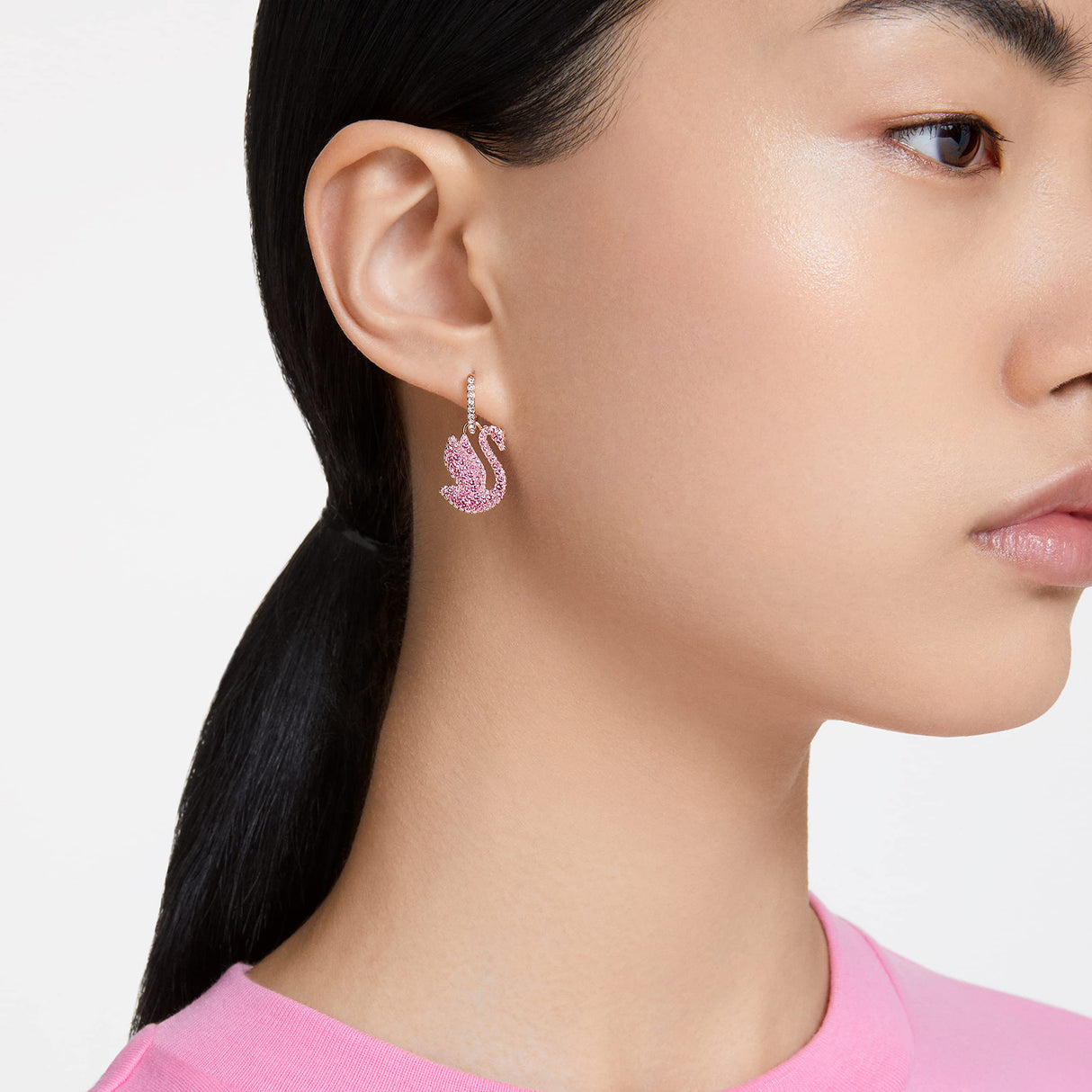 Swarovski Pendientes Swarovski Iconic Swan, Cisne, Rosas, Baño tono oro rosa
