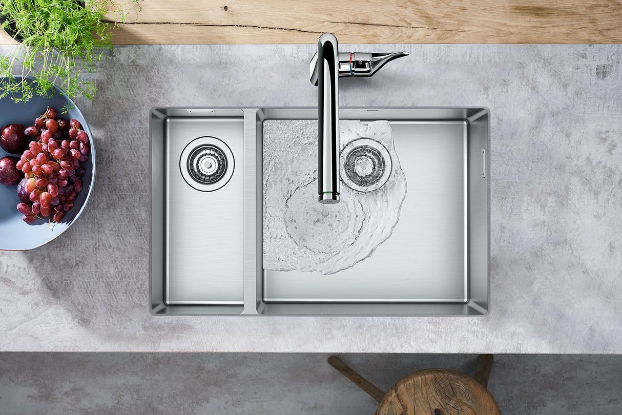 Hansgrohe 43429800 Fregadero bajo encimera 18, Armario de 80 cm, Color Acero, Plata, Ancho: 18 cm y 45 cm