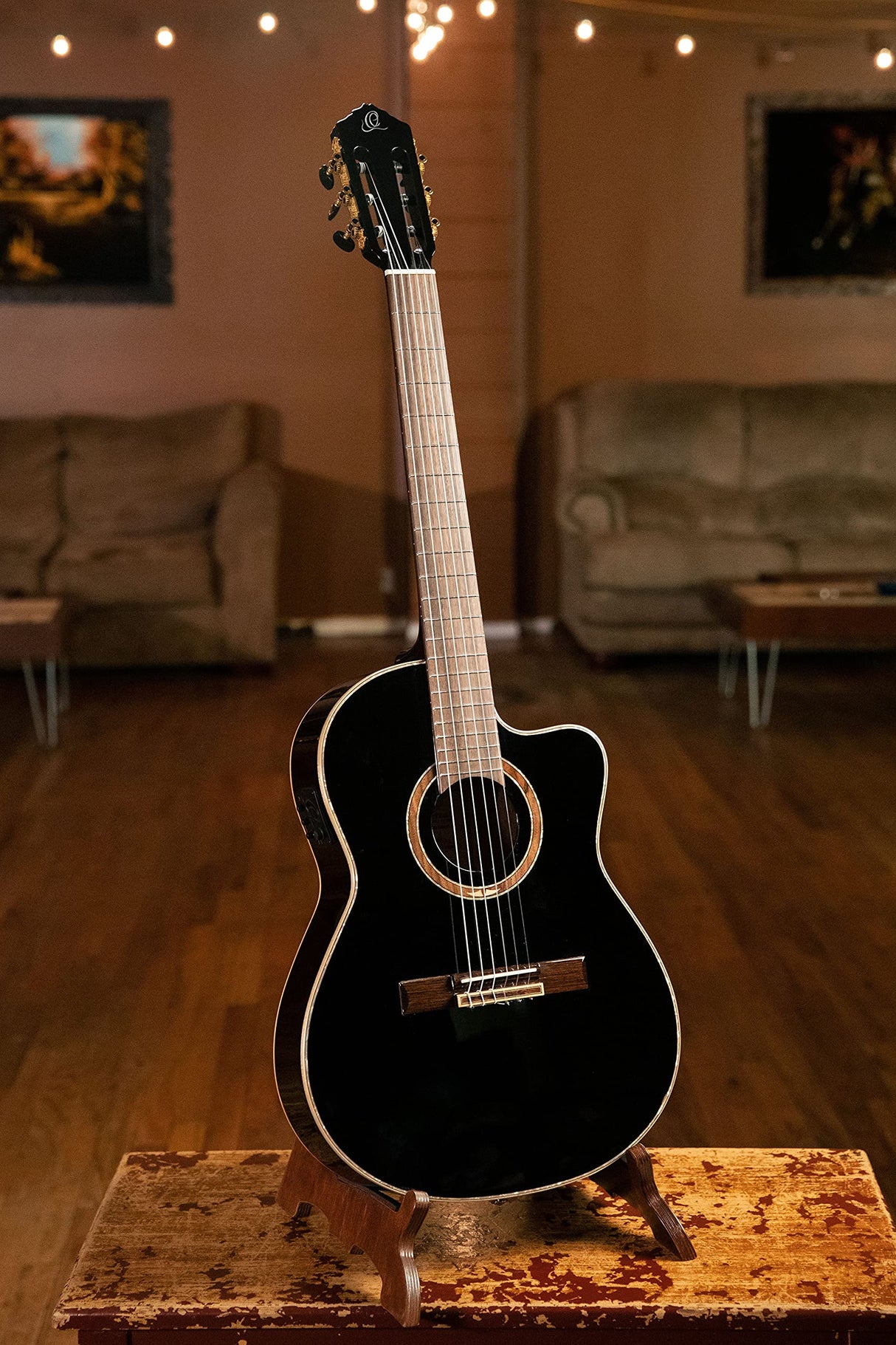ORTEGA Classical Guitar Performer Series 44 Incluye funda Mástil delgado, Caja fina Negro RCE138-T4BK