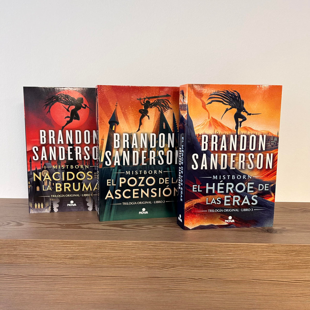 Estuche Trilogía Original Mistborn (Nacidos de la Bruma | El Pozo de la Ascensión | El Héroe de las Eras) (Trilogía Original Mistborn) (Nova)